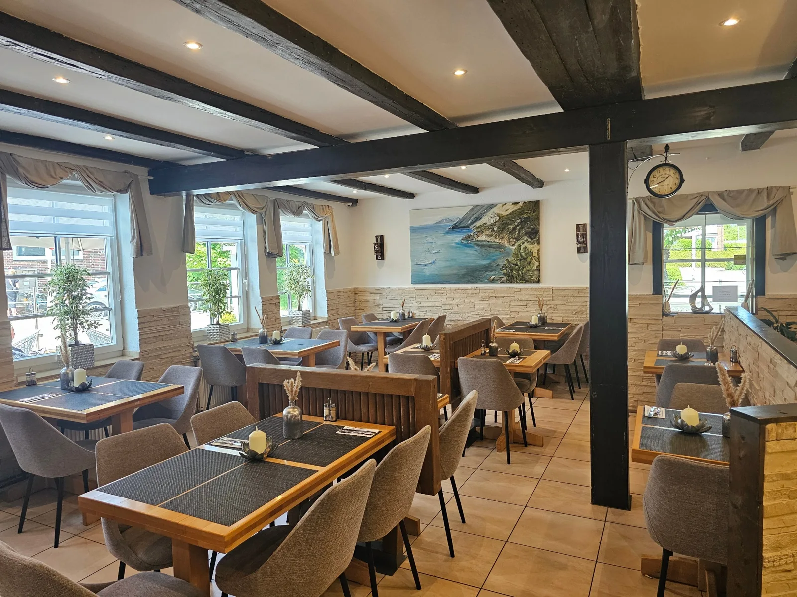 Restaurant Kreta – Blick in den Gastraum